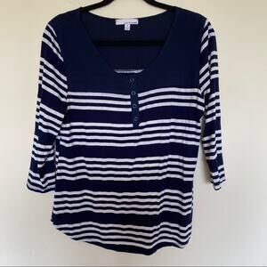 Lucy & Laurel | Stripe Snap Basic Top